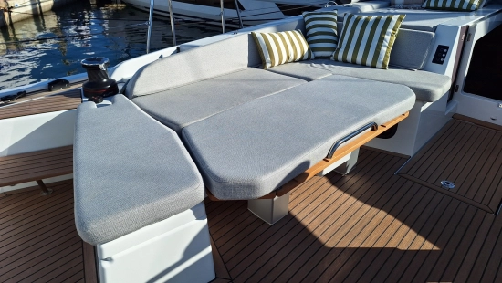 Beneteau Oceanis 52 nuova in vendita