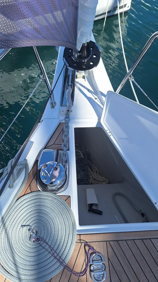 Beneteau Oceanis 52 nuova in vendita