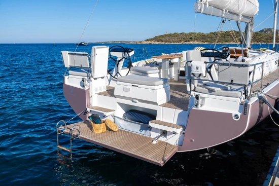 Beneteau Oceanis 52 nuova in vendita