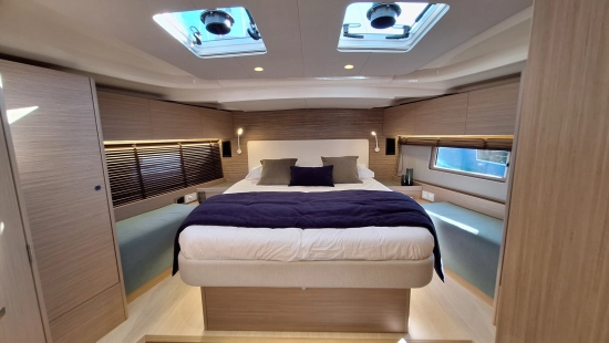 Beneteau Oceanis 52 nuova in vendita