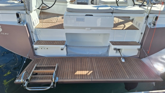 Beneteau Oceanis 52 nuova in vendita