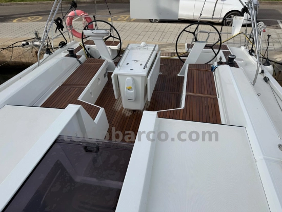 Beneteau Oceanis 51.1 usado à venda