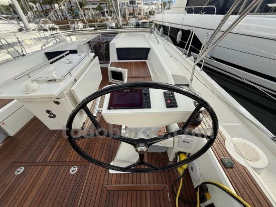 Beneteau Oceanis 51.1 usado à venda