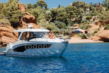 Beneteau Antares 9 V2 nuevo en venta