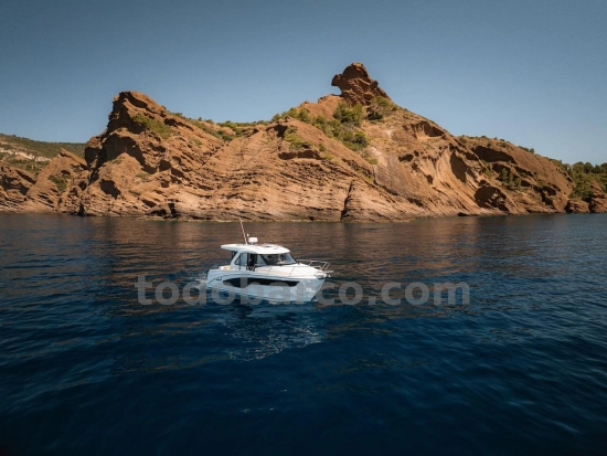 Beneteau Antares 9 V2 nuevo en venta