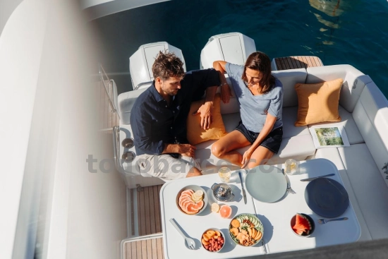 Beneteau Antares 9 V2 nuevo en venta