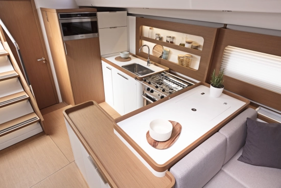 Beneteau First 53 novos à venda