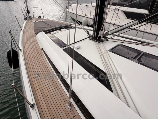 Beneteau Oceanis 51.1 usado à venda