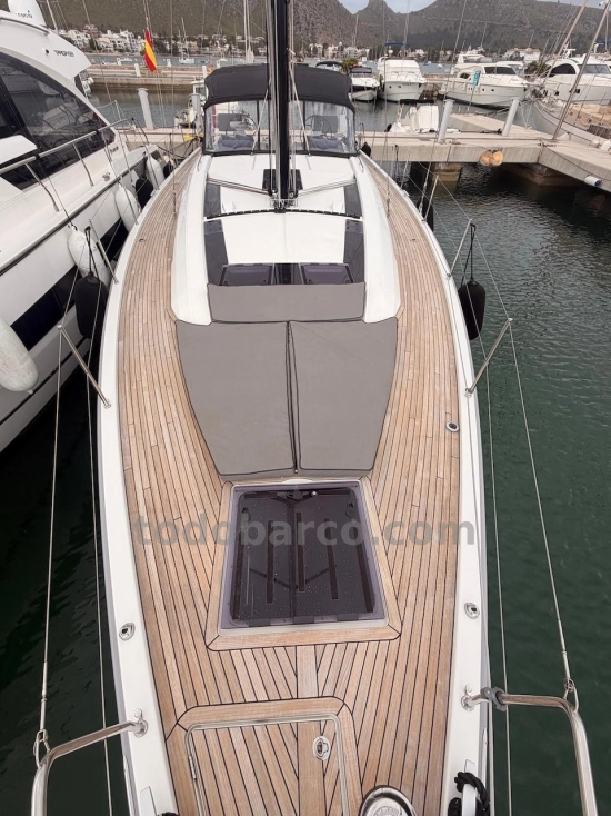 Beneteau Oceanis 51.1 usado à venda