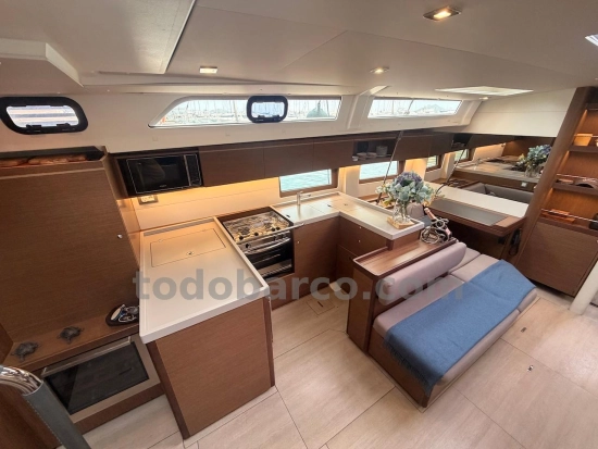 Beneteau Oceanis 51.1 usado à venda