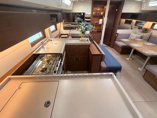 Beneteau Oceanis 51.1 usado à venda