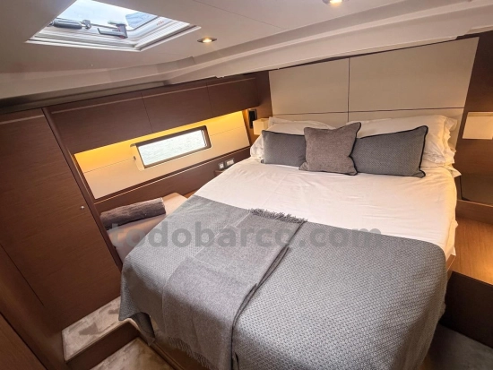 Beneteau Oceanis 51.1 usado à venda