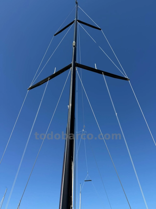 Beneteau Oceanis 51.1 usado à venda