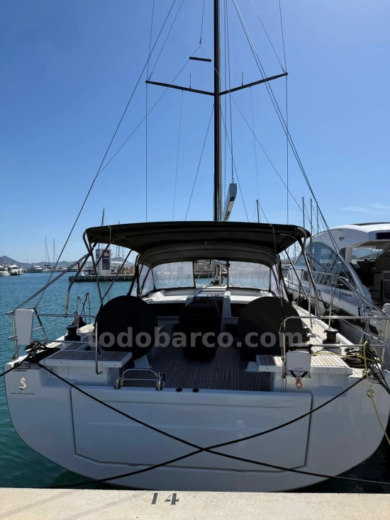 Beneteau Oceanis 51.1 usado à venda