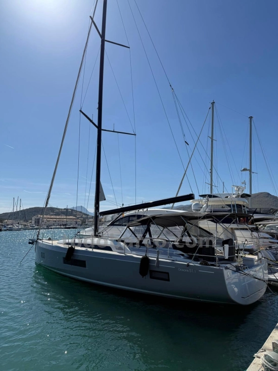 Beneteau Oceanis 51.1 usado à venda
