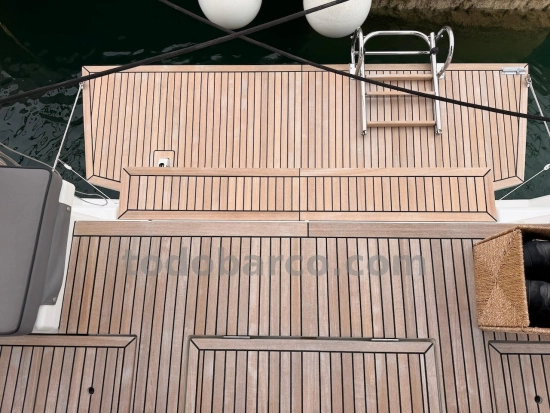 Beneteau Oceanis 51.1 usado à venda