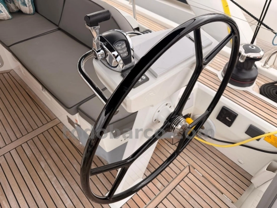 Beneteau Oceanis 51.1 usado à venda