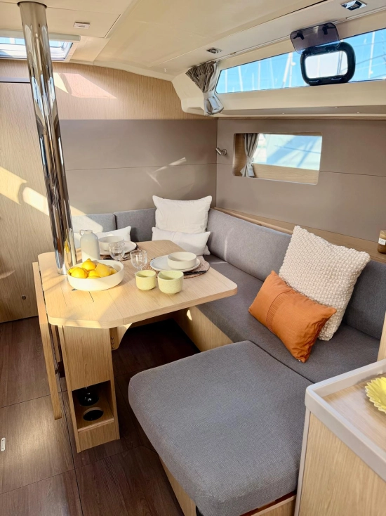 Beneteau Oceanis 41.1 usata in vendita