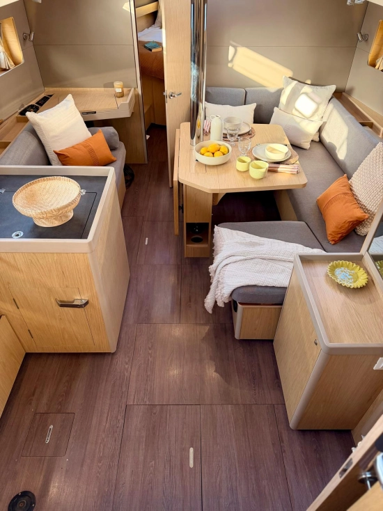 Beneteau Oceanis 41.1 usata in vendita