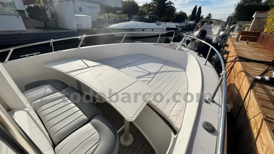 White Shark 265 usata in vendita