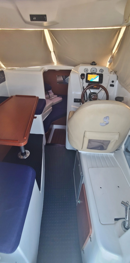 Beneteau Antares 750 Hb de segunda mano en venta