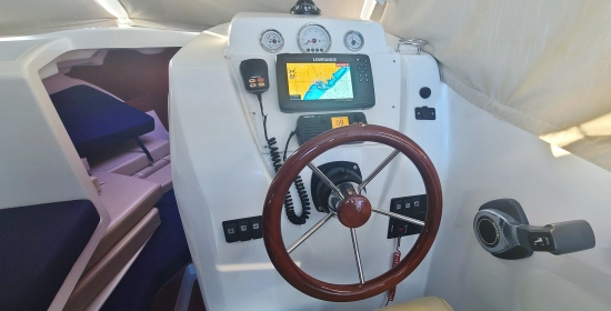 Beneteau Antares 750 Hb de segunda mano en venta