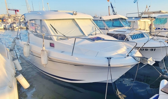 Beneteau Antares 750 Hb de segunda mano en venta