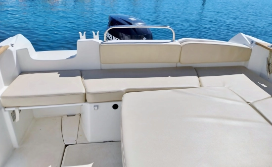 Beneteau Antares 750 Hb de segunda mano en venta