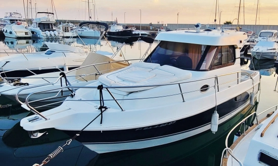 Faeton Moraga 850 de segunda mano en venta