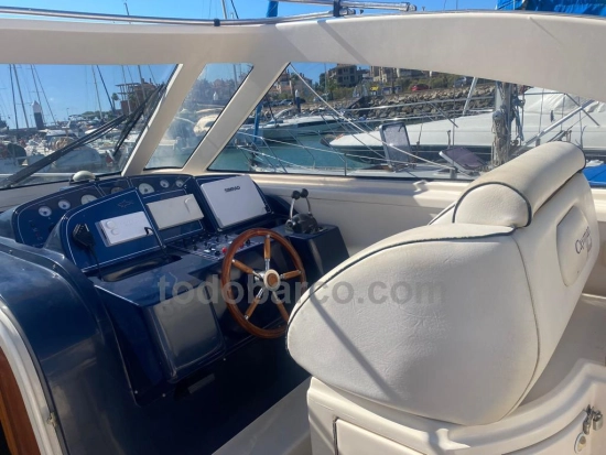 Cayman Yachts WA38 preowned for sale