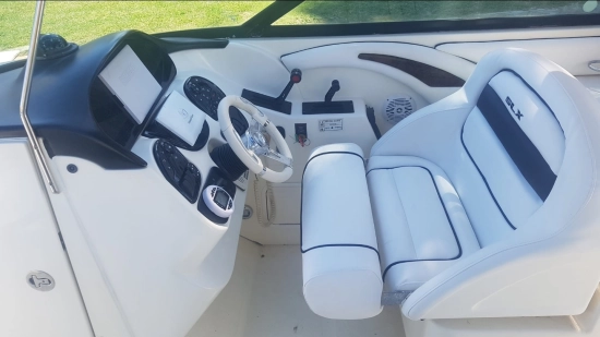 Sea Ray 290 slx preowned for sale