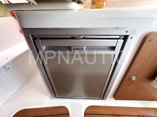 Beneteau Antares 750 HB de segunda mano en venta