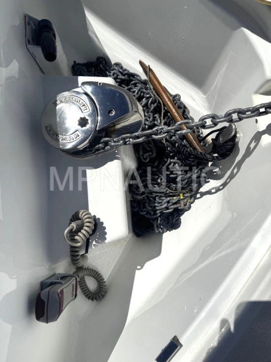 Beneteau Antares 750 HB de segunda mano en venta