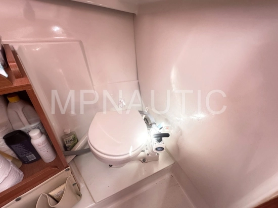 Beneteau Antares 750 HB de segunda mano en venta