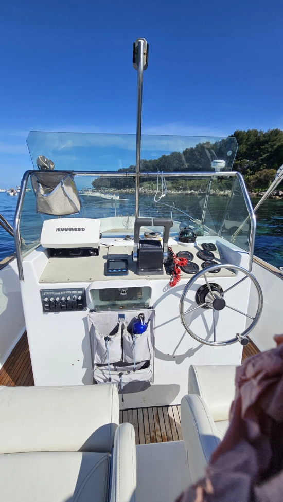 Jeanneau Cap Camarat 650 de segunda mano en venta