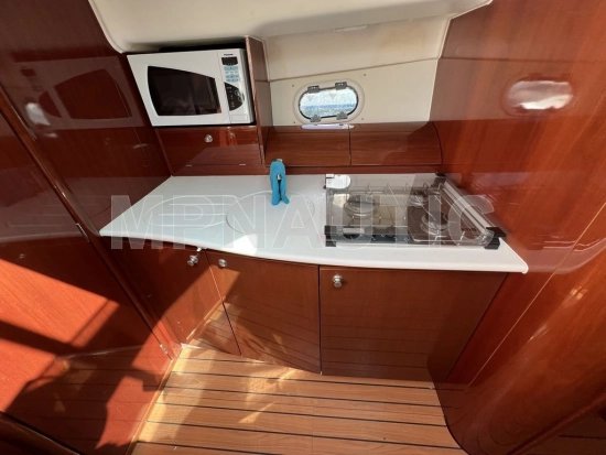 Jeanneau Prestige 34 Open usado à venda