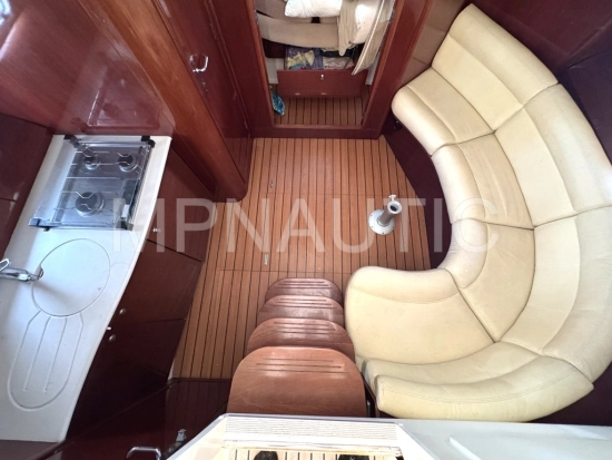 Jeanneau Prestige 34 Open usado à venda