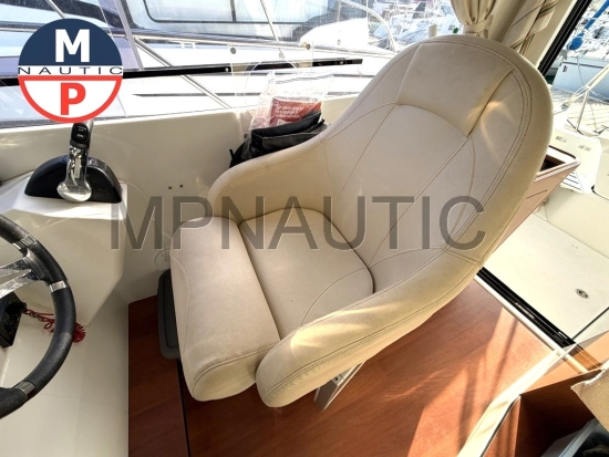 Beneteau Antares 880 usata in vendita