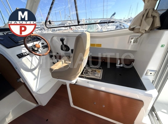 Jeanneau Merry Fisher 755 usado à venda