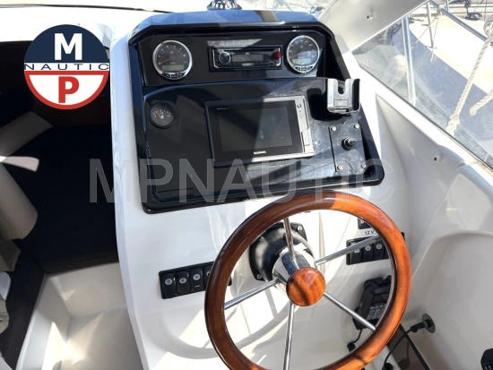 Jeanneau Merry Fisher 755 usado à venda