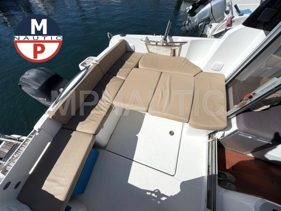 Jeanneau Merry Fisher 755 usado à venda