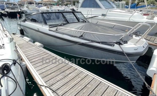 Finnmaster R8 Husky usata in vendita