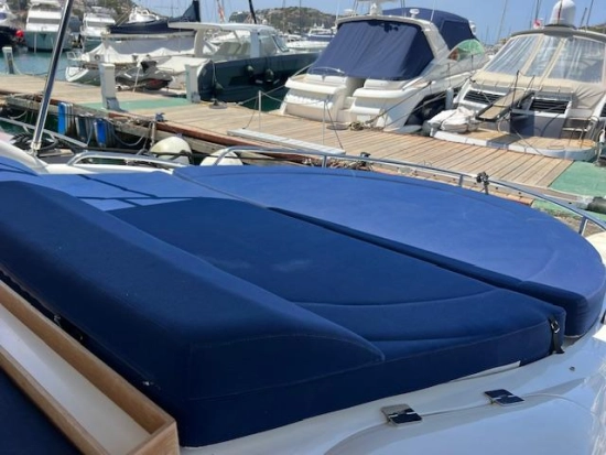 Sunseeker Predator 58 usado à venda