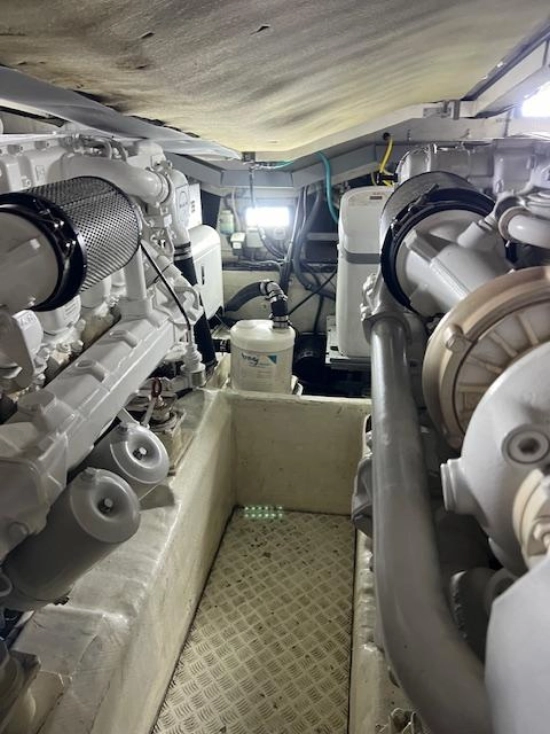 Sunseeker Predator 58 usado à venda