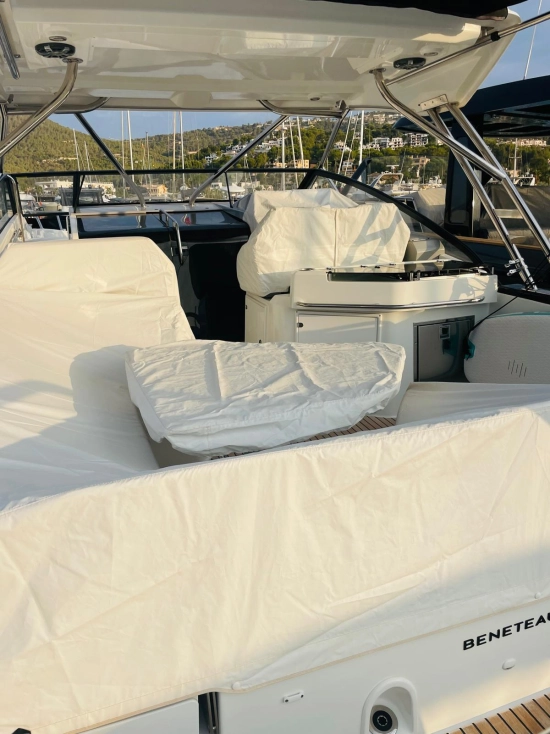 Beneteau Flyer 10 usata in vendita