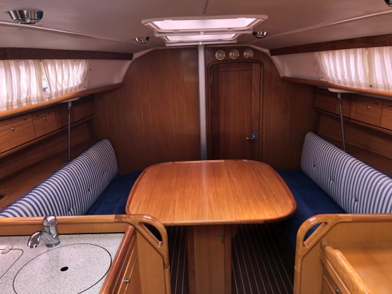 Bavaria Yachts 31 Cruiser usata in vendita