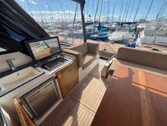 Sealine SC35 usata in vendita