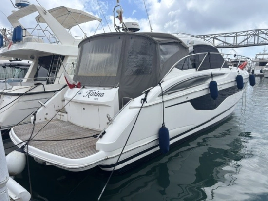 Princess V 40 usado à venda