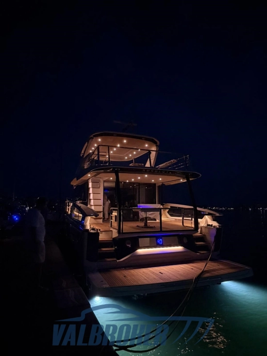 Absolute Navetta 58 nuova in vendita