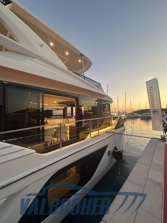 Absolute Navetta 58 nuova in vendita